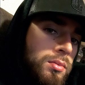 Meet your Posher, Raul